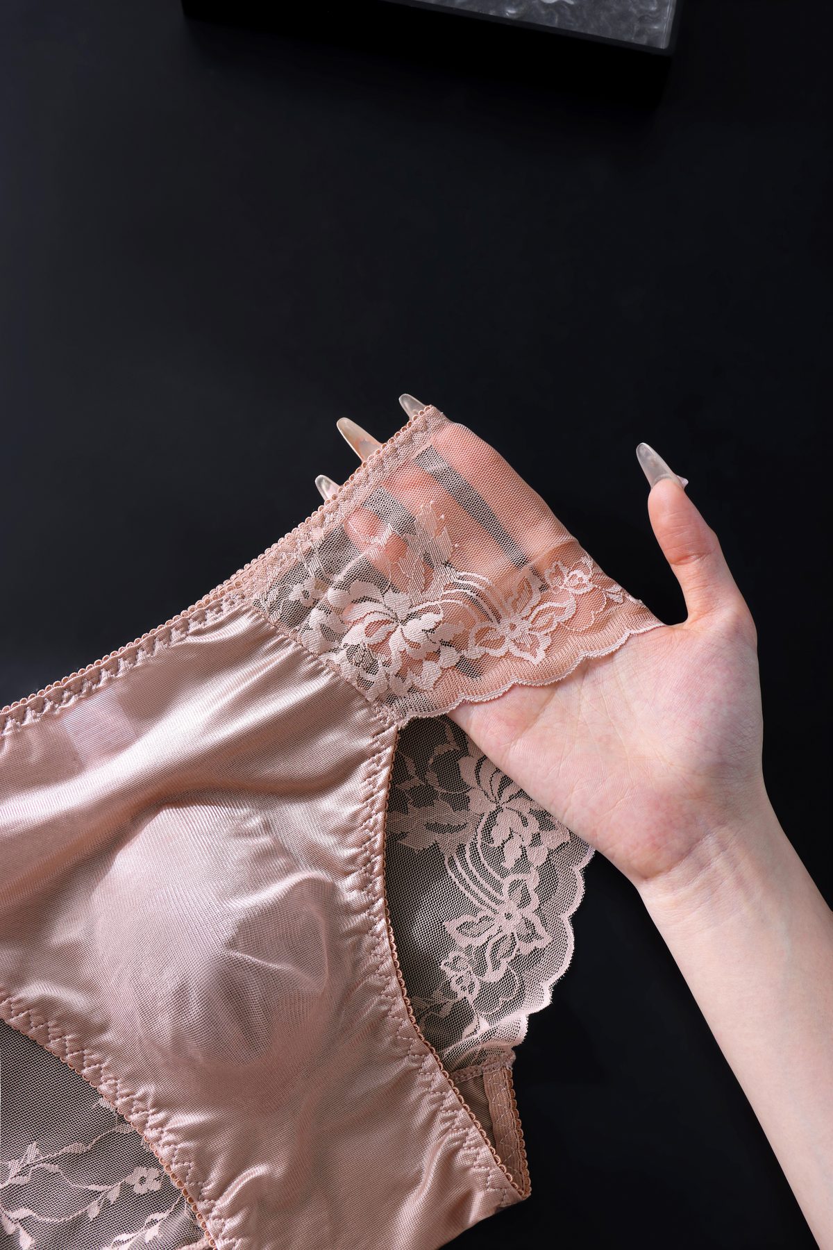 9803 — On Mannequin